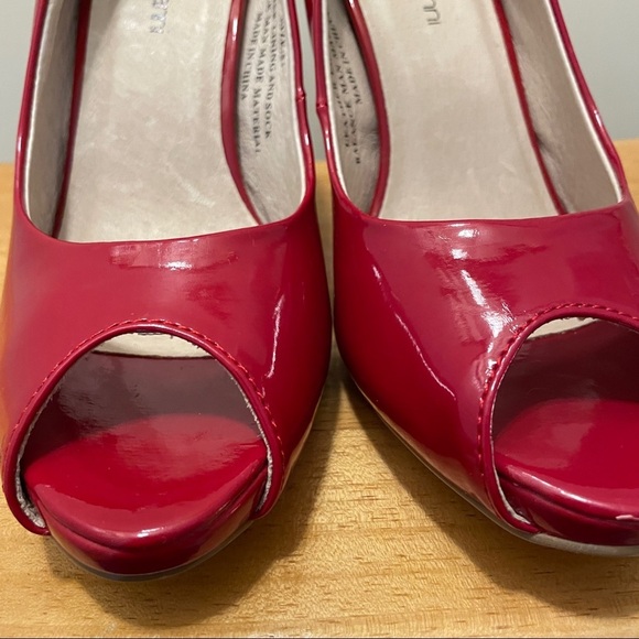 NWOT Y2K Roberto Vianni Red Peep Toe Heels - 5.5 - Picture 5 of 8